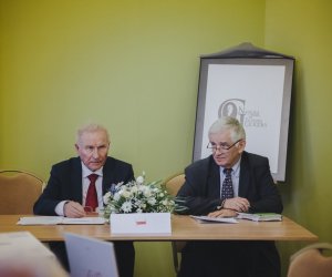 Dostaliśmy Nagrodę III Stopnia w Konkursie o Nagrodę Glogera Dostaliśmy Nagrodę III Stopnia w Konkursie o Nagrodę Glogera