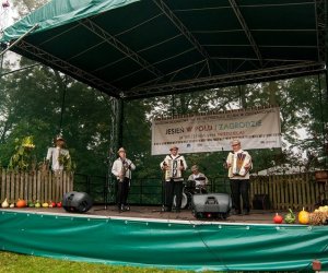 JESIEŃ W POLU I ZAGRODZIE JESIEŃ W POLU I ZAGRODZIE