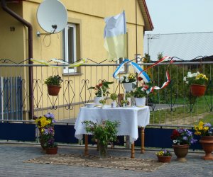 Zwyczaj święcenia pól – dawniej i dzisiaj… Zwyczaj święcenia pól – dawniej i dzisiaj…