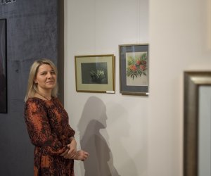 Fotorelacja z wernisażu "Pastelowe wspomnienia: mój makro- i mikroświat" Fotorelacja z wernisażu "Pastelowe wspomnienia: mój makro- i mikroświat"