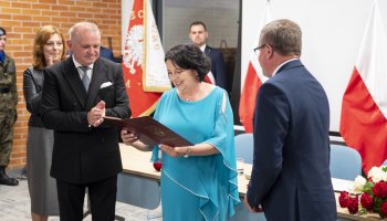 Dyrektor Dorota Łapiak odznaczona tytułem "Honorowy Obywatel Ciechanowca"