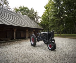 NIECOdziennik Muzealny- FARMALL F 20 NIECOdziennik Muzealny- FARMALL F 20