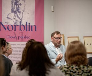 „NORBLIN - obserwator i wizjoner. Grafika i malarstwo ze zbiorów Zamku Królewskiego w Warszawie”. „NORBLIN - obserwator i wizjoner. Grafika i malarstwo ze zbiorów Zamku Królewskiego w Warszawie”.