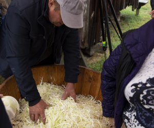 Jesień w polu i zagrodzie. Etnograficzny festiwal kultury ludowej 2022 - fotorelacja Jesień w polu i zagrodzie. Etnograficzny festiwal kultury ludowej 2022 - fotorelacja