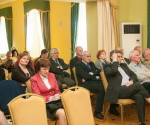 Międzynarodowa konferencja w Ciechanowcu Międzynarodowa konferencja w Ciechanowcu