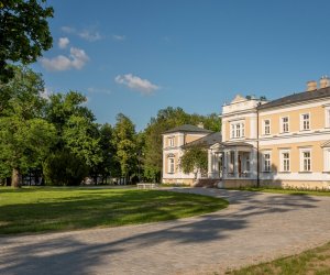 „Restauracja obiektów zespołu pałacowo-parkowego wraz z konserwacją muzealiów Muzeum Rolnictwa im. Ks. Krzysztofa Kluka w Ciechanowcu” „Restauracja obiektów zespołu pałacowo-parkowego wraz z konserwacją muzealiów Muzeum Rolnictwa im. Ks. Krzysztofa Kluka w Ciechanowcu”