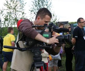 ZIELONE ŚWIĄTKI POD WIATRAKIEM ZIELONE ŚWIĄTKI POD WIATRAKIEM