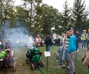JESIEŃ W POLU I ZAGRODZIE JESIEŃ W POLU I ZAGRODZIE