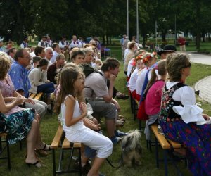 Międzynarodowy Festiwal Folkloru 10-11 sierpień 2007r. Międzynarodowy Festiwal Folkloru 10-11 sierpień 2007r.
