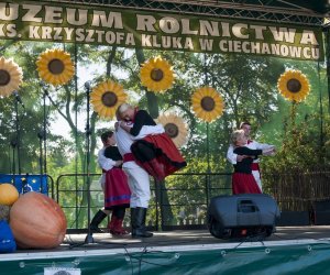 JESIEŃ W POLU I ZAGRODZIE w ramach Europejskich Dni Dziedzictwa 18 września 2016 r. JESIEŃ W POLU I ZAGRODZIE w ramach Europejskich Dni Dziedzictwa 18 września 2016 r.