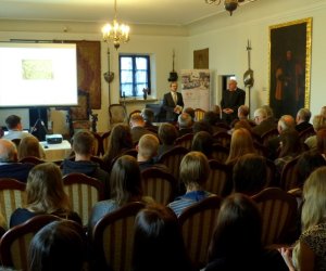 "Między Liwcem a Bugiem" "Między Liwcem a Bugiem"