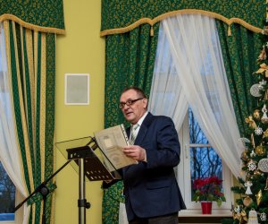 WYSTAWA CZASOWA POD TYTUŁEM "TWÓRCZOŚĆ PLASTYCZNA WOJCIECHA BOGUCKIEGO Z CIECHANOWCA" WYSTAWA CZASOWA POD TYTUŁEM "TWÓRCZOŚĆ PLASTYCZNA WOJCIECHA BOGUCKIEGO Z CIECHANOWCA"