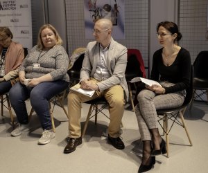 Kobiece oblicza historii. Seminarium "Prezentacja Cyfrowej Kolekcji Historii Kobiet" - 15-16 kwietnia 2024 r. Kobiece oblicza historii. Seminarium "Prezentacja Cyfrowej Kolekcji Historii Kobiet" - 15-16 kwietnia 2024 r.