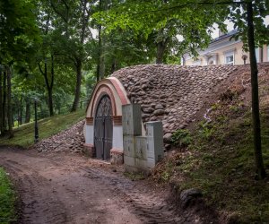„Restauracja obiektów zespołu pałacowo-parkowego wraz z konserwacją muzealiów Muzeum Rolnictwa im. Ks. Krzysztofa Kluka w Ciechanowcu” „Restauracja obiektów zespołu pałacowo-parkowego wraz z konserwacją muzealiów Muzeum Rolnictwa im. Ks. Krzysztofa Kluka w Ciechanowcu”