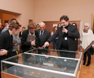 MONETY I MEDALE CZASÓW KRÓLA STANISŁAWA AUGUSTA MONETY I MEDALE CZASÓW KRÓLA STANISŁAWA AUGUSTA