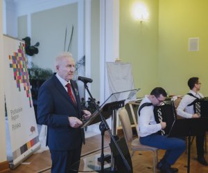 Dostaliśmy Nagrodę III Stopnia w Konkursie o Nagrodę Glogera Dostaliśmy Nagrodę III Stopnia w Konkursie o Nagrodę Glogera