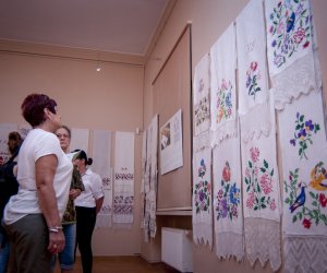 "Droga życia" - wędrówka śladami ręczników ludowych "Droga życia" - wędrówka śladami ręczników ludowych