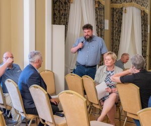 Relacja z konferencji ,,Granice i ludzie. Społeczne następstwa powojennych podziałów państwowych w Europie Centralnej i Wschodniej 1918-1939” Relacja z konferencji ,,Granice i ludzie. Społeczne następstwa powojennych podziałów państwowych w Europie Centralnej i Wschodniej 1918-1939”