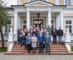 Podsumowanie i prezentacja projektu "Restauracja obiektów zespołu pałacowo-parkowego wraz z konserwacją muzealiów Muzeum Rolnictwa im. ks. Krzysztofa Kluka w Ciechanowcu"