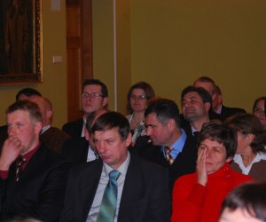 IV Konkurs na Najlepiej Zachowany Zabytek Wiejskiego Budownictwa Drewnianego w województwie podlaskim IV Konkurs na Najlepiej Zachowany Zabytek Wiejskiego Budownictwa Drewnianego w województwie podlaskim