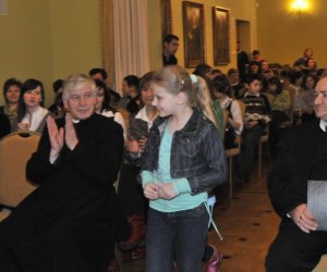 Gwiazdy Kolędnicze i Karty bożonarodzeniowe... podsumowanie konkursów Gwiazdy Kolędnicze i Karty bożonarodzeniowe... podsumowanie konkursów