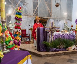 Podsumowanie 26. Regionalnego Konkursu na Wykonanie Palmy Wielkanocnej - fotorelacja Podsumowanie 26. Regionalnego Konkursu na Wykonanie Palmy Wielkanocnej - fotorelacja