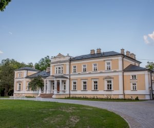 „Restauracja obiektów zespołu pałacowo-parkowego wraz z konserwacją muzealiów Muzeum Rolnictwa im. Ks. Krzysztofa Kluka w Ciechanowcu” „Restauracja obiektów zespołu pałacowo-parkowego wraz z konserwacją muzealiów Muzeum Rolnictwa im. Ks. Krzysztofa Kluka w Ciechanowcu”