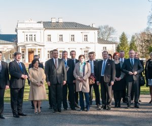 Spotkanie z Posłem do Parlamentu Europejskiego Jarosławem Kalinowskim Spotkanie z Posłem do Parlamentu Europejskiego Jarosławem Kalinowskim