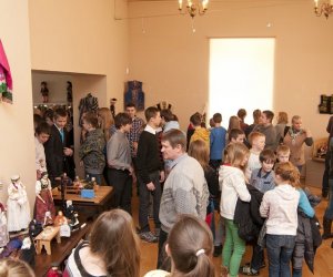 Wystawa czasowa "Lalki Polskie Lalki Swiata"