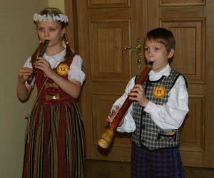 XXVII KONKURS GRY NA INSTRUMENTACH PASTERSKICH im. Kazimierza Uszyńskiego XXVII KONKURS GRY NA INSTRUMENTACH PASTERSKICH im. Kazimierza Uszyńskiego